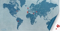 Pin world wall map - Blauw Small - 77  x 48 cm