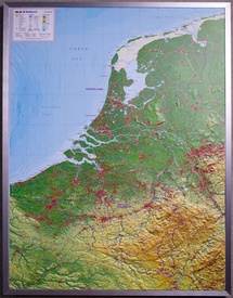 Reliëfkaart Benelux met voelbaar 3D reliëf | 77 x 57 cm | GeoRelief